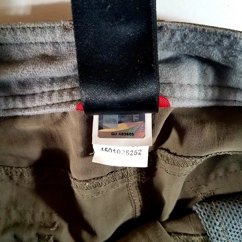 NWOT North Face Olive Nylon Hiking Shorts - Picture 6 of 8